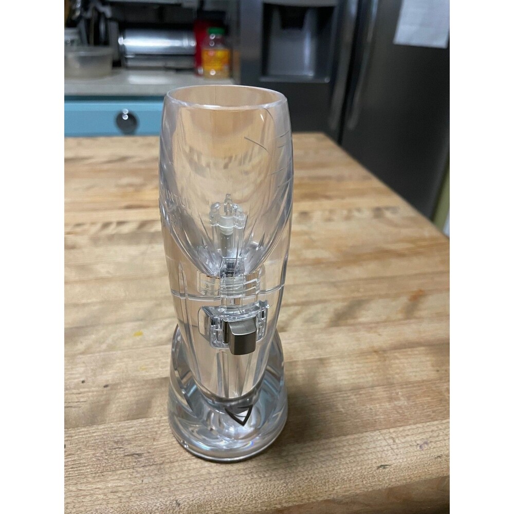Inturi Spirit shot measuring glass clear acrylic with stand